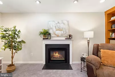 7727 Roseberry Farm Drive, Manassas, VA 20111 - Photo 22