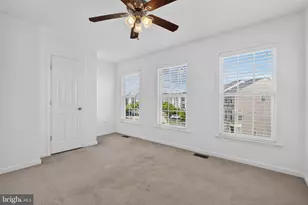 15653 John Diskin Cir, Woodbridge, VA 22191 - Photo 22