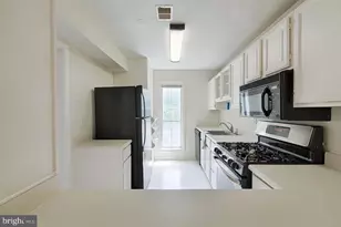12110 Cardamom Dr, Woodbridge, VA 22192 - Photo 6