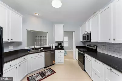 8708 Farnham Way, Bristow, VA 20136 - Photo 6