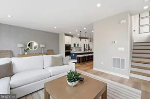 8743 Noether St, Manassas, VA 20109 - Photo 6