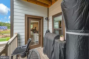 1611 Potomac Shores Pkwy, Dumfries, VA 22026 - Photo 24