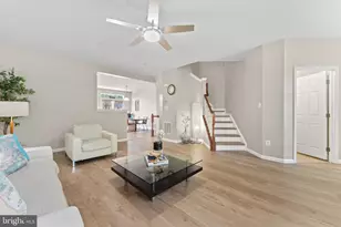 2359 Merseyside Dr, Woodbridge, VA 22191 - Photo 6