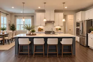 11296 Wheeler Ridge Dr, Manassas, VA 20109 - Photo 2