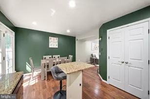 15588 Three Otters Pl, Manassas, VA 20112 - Photo 14