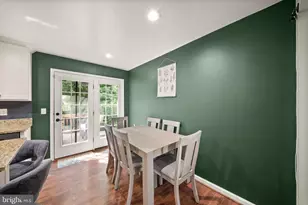 15588 Three Otters Pl, Manassas, VA 20112 - Photo 16