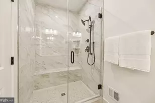 5988 Sunstone Ln, Haymarket, VA 20169 - Photo 22
