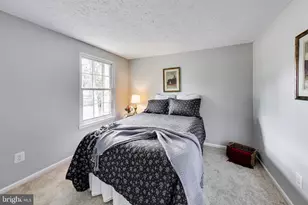 15177 Holleyside Dr, Dumfries, VA 22025 - Photo 20