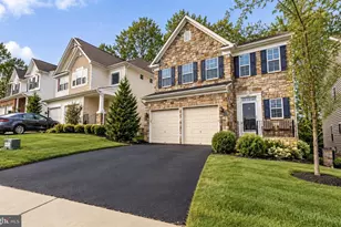 3437 Eagle Ridge Dr, Woodbridge, VA 22191 - Photo 1