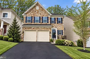 3437 Eagle Ridge Dr, Woodbridge, VA 22191 - Photo 2