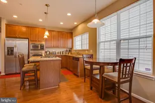 3437 Eagle Ridge Dr, Woodbridge, VA 22191 - Photo 10