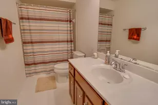 3437 Eagle Ridge Dr, Woodbridge, VA 22191 - Photo 38