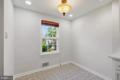 13103 Vineyard Way, Woodbridge, VA 22191 - Photo 8