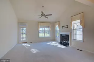 13729 Heritage Valley Way, Gainesville, VA 20155 - Photo 16