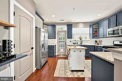 8114 Essex Grove Way, Manassas, VA 20111 - Photo 18