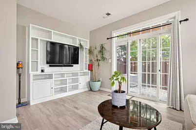 8114 Essex Grove Way, Manassas, VA 20111 - Photo 14