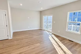 14404 Freedom Ln, Manassas, VA 20112 - Photo 12