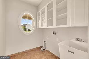 3232 Lost Pond Ct, Triangle, VA 22172 - Photo 26
