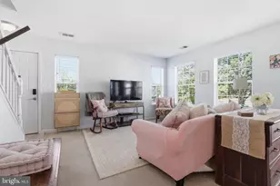 7961 Calvary Ct, Manassas, VA 20109 - Photo 2