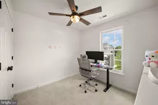 6326 Cullen Pl, Haymarket, VA 20169 - Photo 32