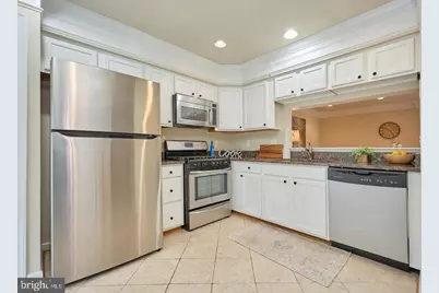 8310 Ewing Place, Manassas, VA 20109 - Photo 8