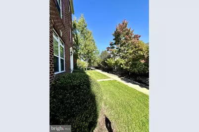 2275 Merseyside Drive, Woodbridge, VA 22191 - Photo 6