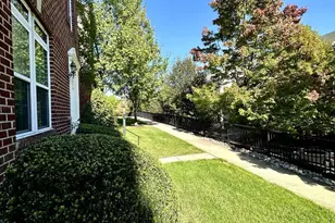 2275 Merseyside Dr, Woodbridge, VA 22191 - Photo 6
