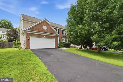 5880 Moonbeam Drive, Woodbridge, VA 22193 - Photo 1