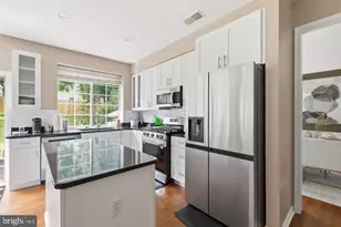 5880 Moonbeam Dr, Woodbridge, VA 22193 - Photo 16
