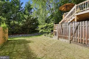 12517 Manchester Way, Woodbridge, VA 22192 - Photo 32