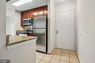 15655 Horseshoe Ln, Woodbridge, VA 22191 - Photo 2