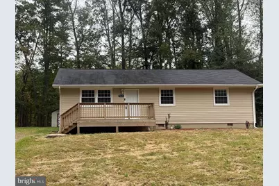 7013 Trails End Road, Manassas, VA 20112 - Photo 2