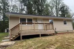 7013 Trails End Rd, Manassas, VA 20112 - Photo 6