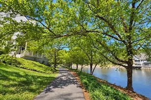 12839 Mill Brook Ct, Woodbridge, VA 22192 - Photo 6