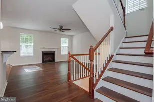 3401 Eagle Dr, Woodbridge, VA 22191 - Photo 10
