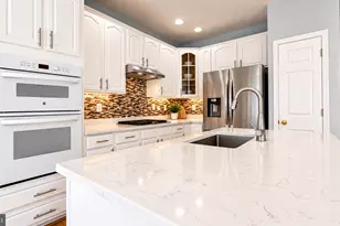 6687 Roderick, Gainesville, VA 20155 - Photo 8