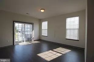 14782 Mason Creek Cir, Woodbridge, VA 22191 - Photo 6