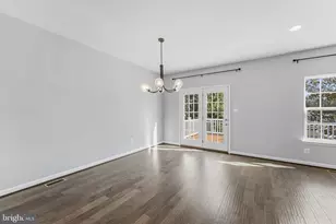 7011 Darbey Knoll Dr, Gainesville, VA 20155 - Photo 12
