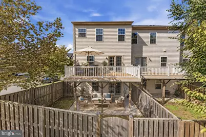 7011 Darbey Knoll Drive, Gainesville, VA 20155 - Photo 6