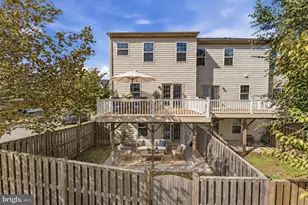 7011 Darbey Knoll Dr, Gainesville, VA 20155 - Photo 6