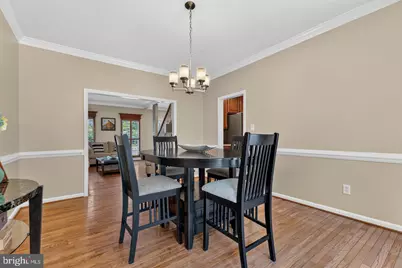 8121 Willingboro Court, Gainesville, VA 20155 - Photo 18