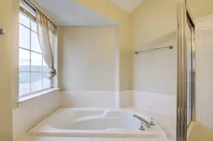16780 Brandy Moor Loop, Woodbridge, VA 22191 - Photo 22