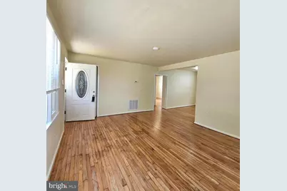 18522 Amidon Avenue, Triangle, VA 22172 - Photo 4