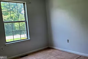 15268 Cloverdale Rd, Woodbridge, VA 22193 - Photo 8