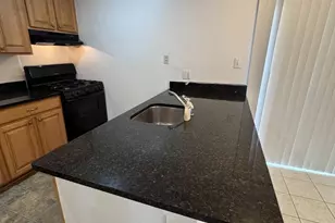 3481 Beale Ct, Woodbridge, VA 22193 - Photo 2