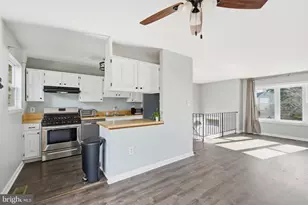 5625 Roundtree Dr, Woodbridge, VA 22193 - Photo 14