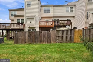 16920 Jed Forest Ln, Woodbridge, VA 22191 - Photo 46