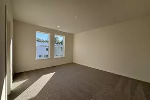 18034 Alicia Ave, Dumfries, VA 22026 - Photo 12