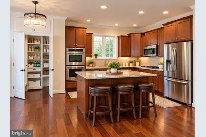 8707 Raleigh Mews, Gainesville, VA 20155 - Photo 2