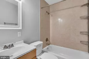 16612 Fern Pl, Woodbridge, VA 22191 - Photo 18